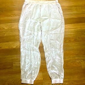 2017 VS Pink White Joggers S LN
